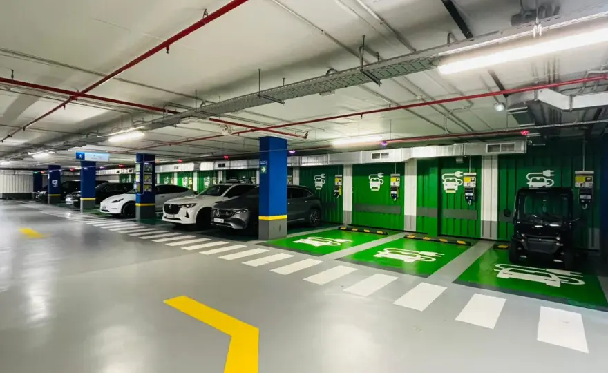 Parking Teknon en Barcelona - tarifas, accesos y alternativas