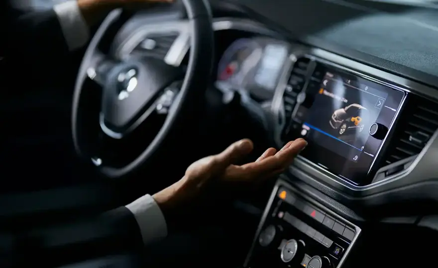 Cómo mantener un coche autónomo y sus sistemas ADAS