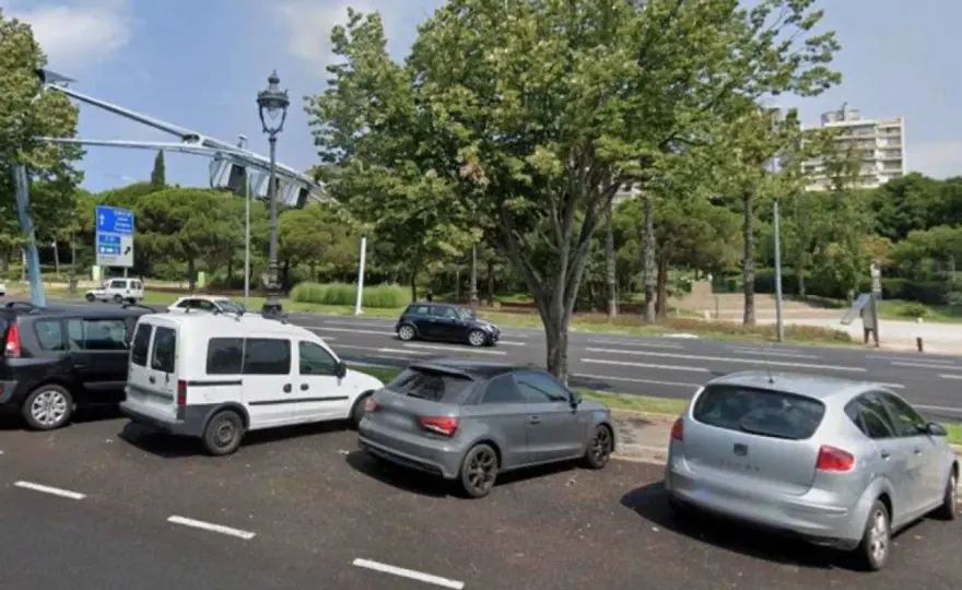 Plazas blancas en Barcelona - qué significan y dónde aparcar