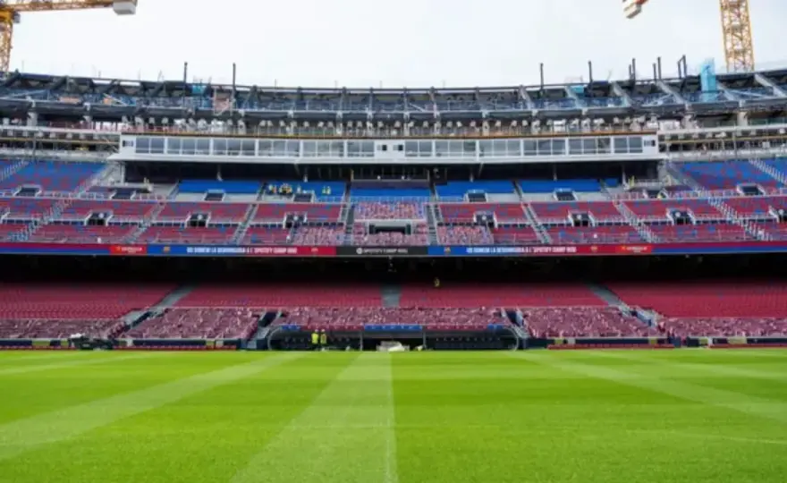 ¿Qué metro te lleva al Camp Nou? Estaciones y consejos
