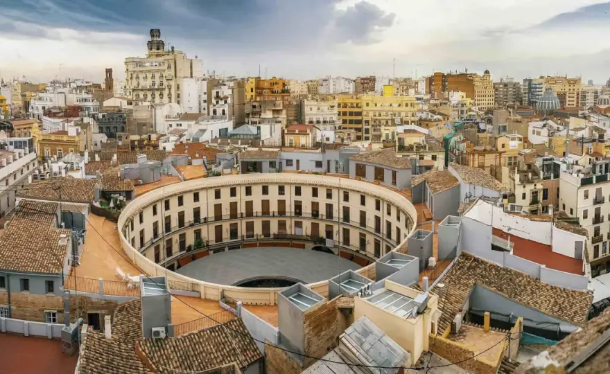 Barcelona a Valencia en tren - horarios, precios y estaciones