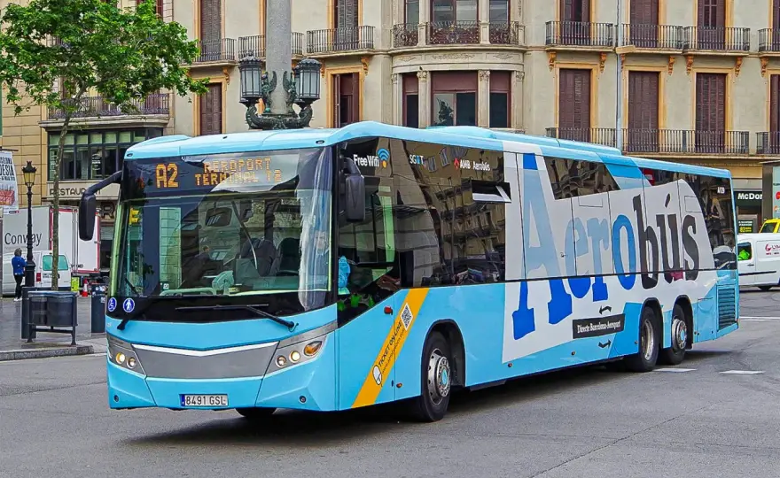 Aerobús desde Plaza de Cataluña al aeropuerto - guía práctica